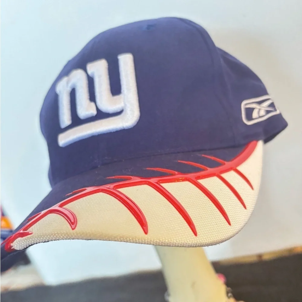 Vintage Reebok Pro NFL Line NY New York Giants FDNY Adjustable Baseball Cap Hat